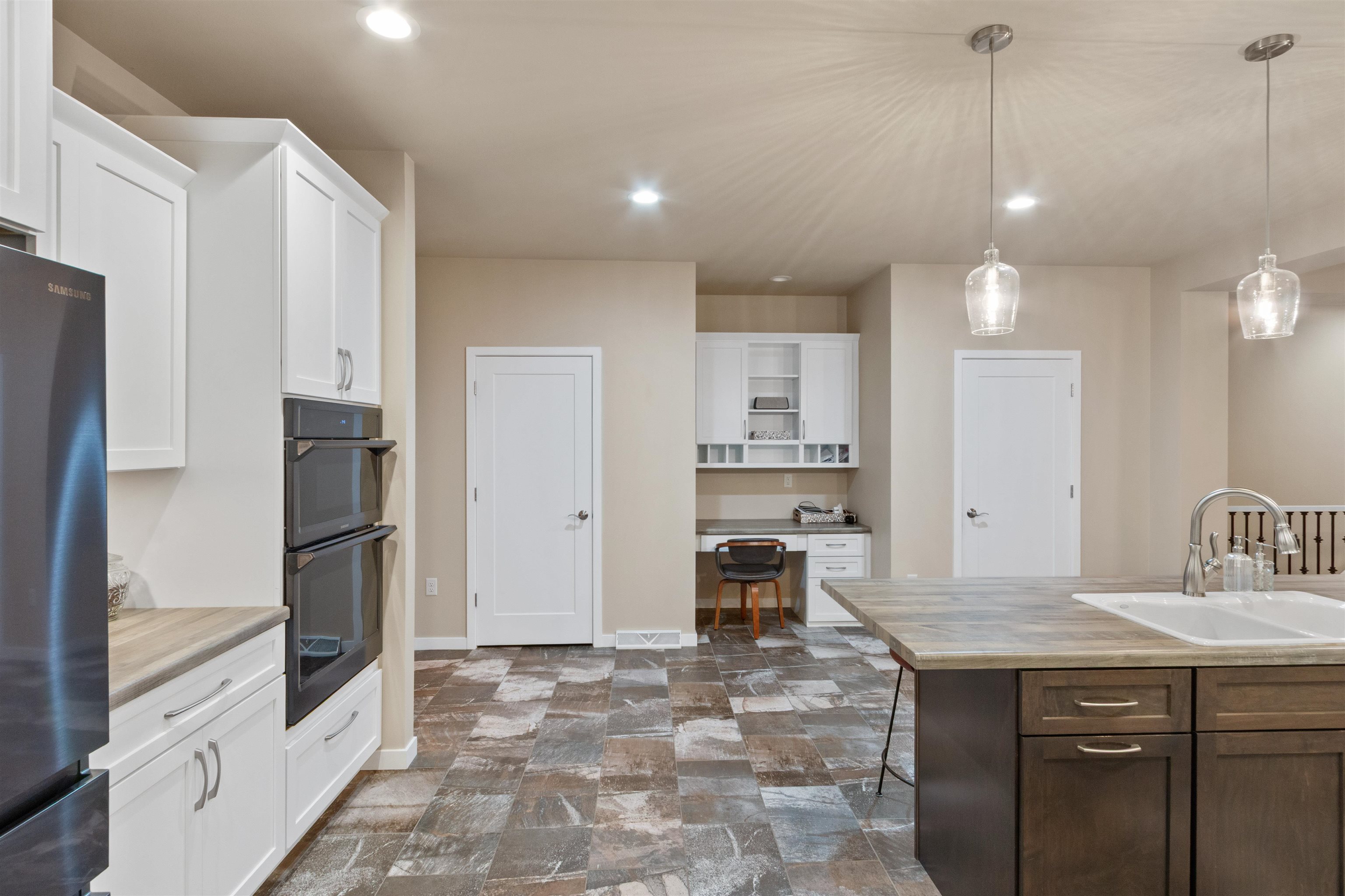 1108 West River Road, Unit #4 Mosinee, WI 54455 - Photo 15 of 44