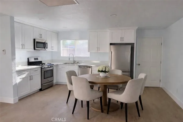 $3,200 | 38527 Pond Avenue, Palmdale, CA 93550