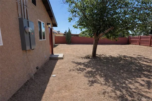 $3,200 | 38527 Pond Avenue, Palmdale, CA 93550