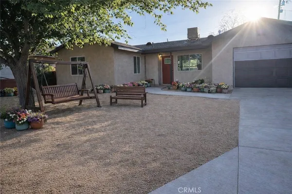 $3,200 | 38527 Pond Avenue, Palmdale, CA 93550