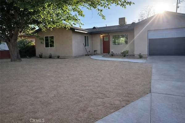 $3,200 | 38527 Pond Avenue, Palmdale, CA 93550