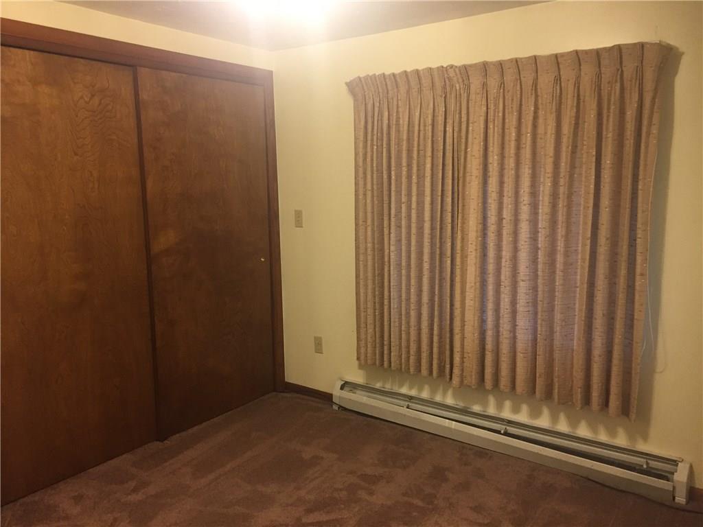 167 Miller Road Rochester, PA 15074 - Photo 24 of 25 Apartment bedroom 1