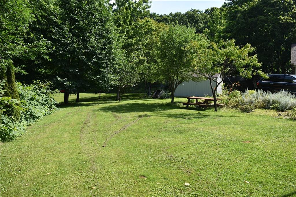 167 Miller Road Rochester, PA 15074 - Photo 5 of 25