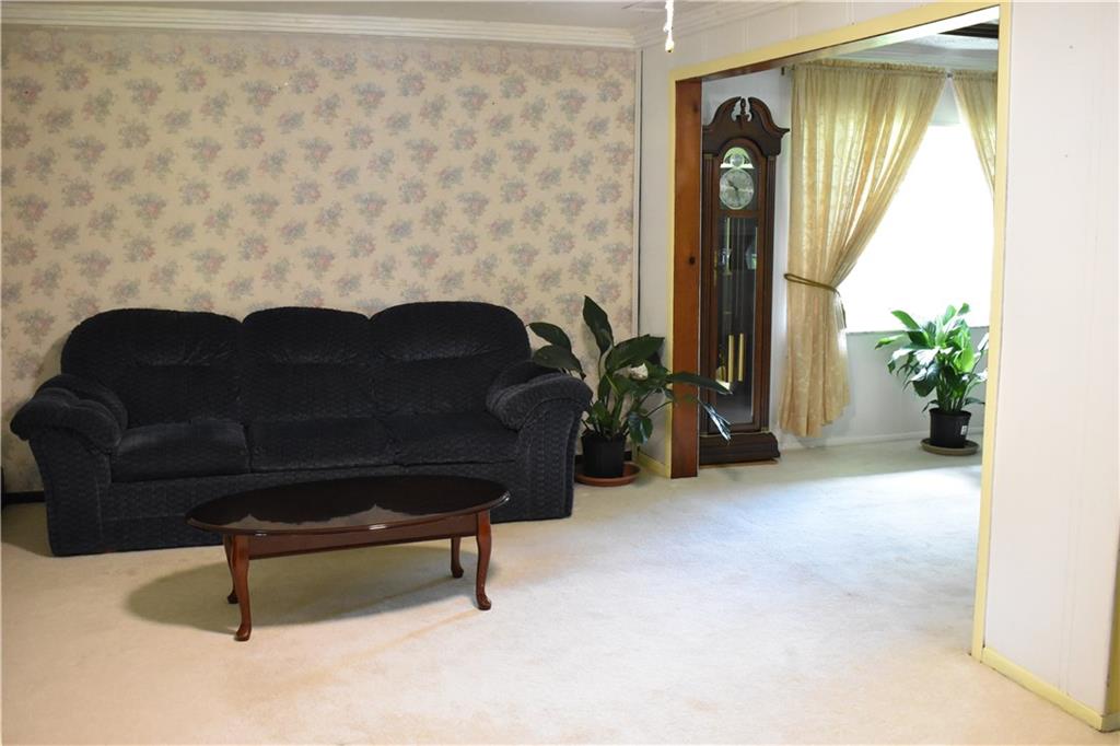 167 Miller Road Rochester, PA 15074 - Photo 7 of 25 Living room
