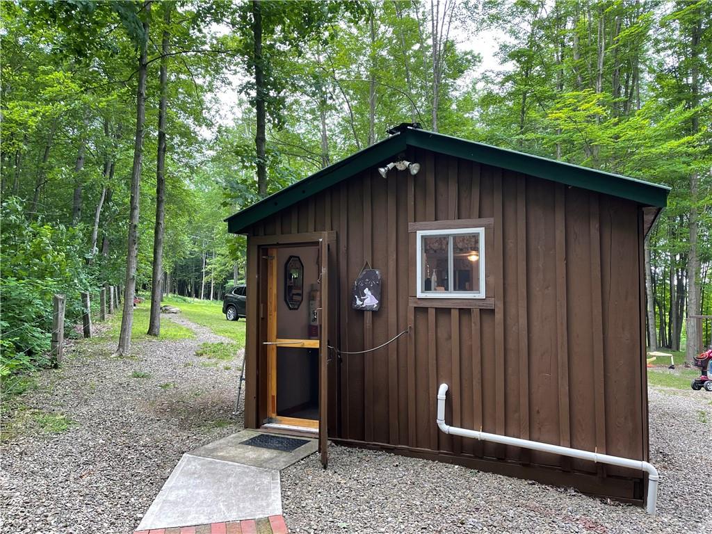 20270 Wade Road Corry, PA 16407 - Photo 10 of 18