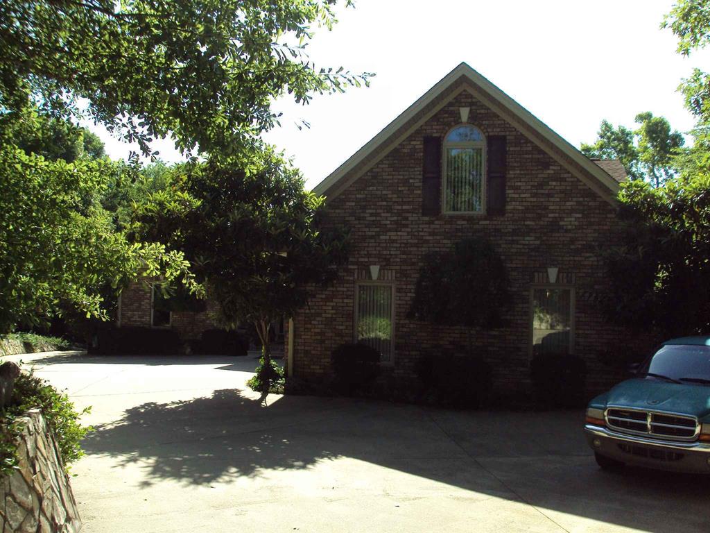 230 Pucketts Pointe Road Greenwood, SC 29649 - Photo 1 of 1