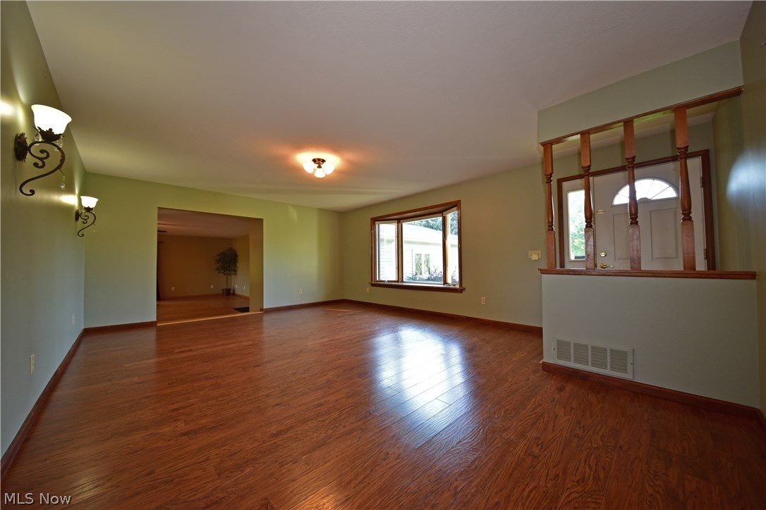 2447 Wilbur Road Medina, OH 44256 - Photo 7 of 24 Gallery Image 7