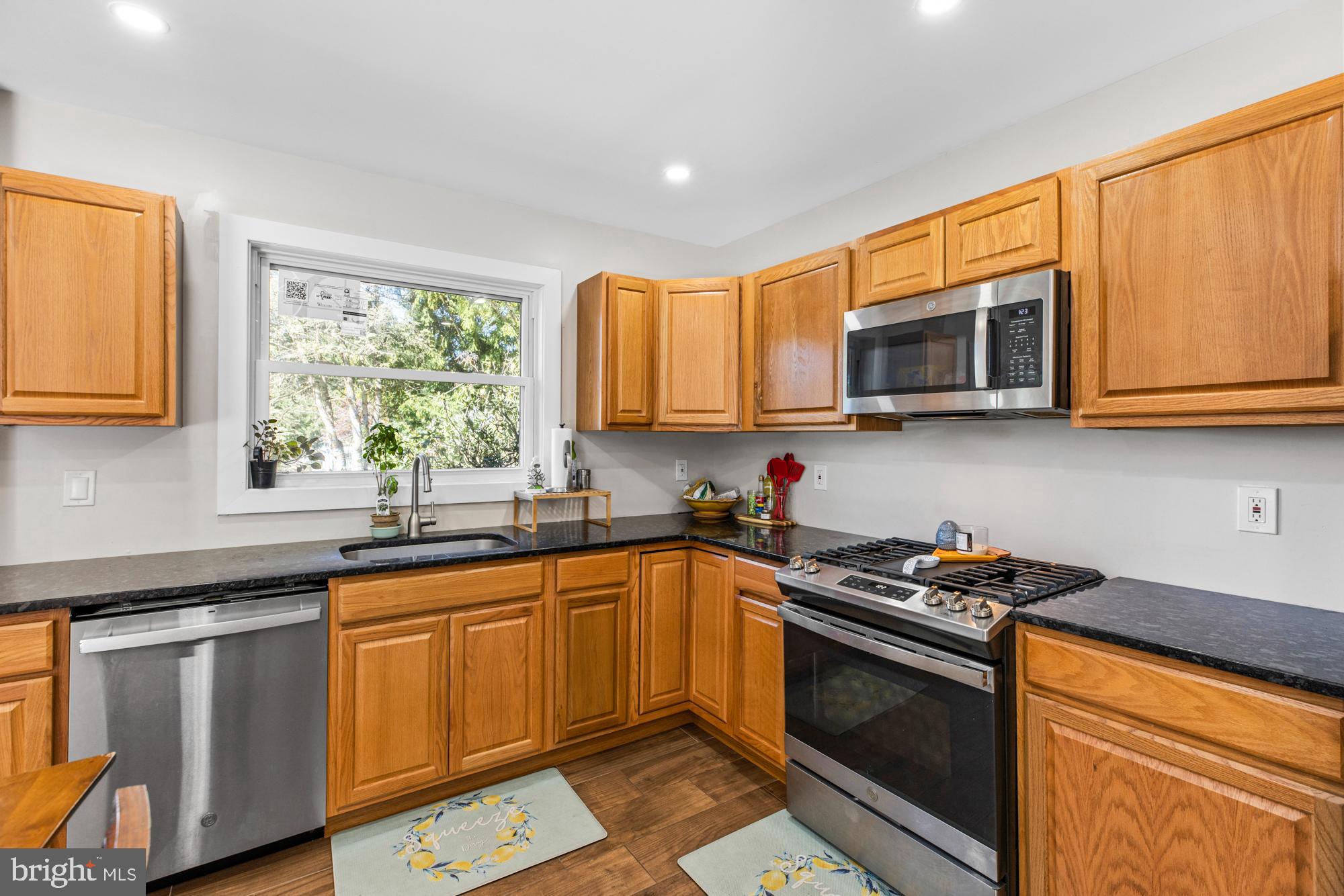459 Egg Harbor Road Sewell, NJ 08080 - Photo 14 of 32
