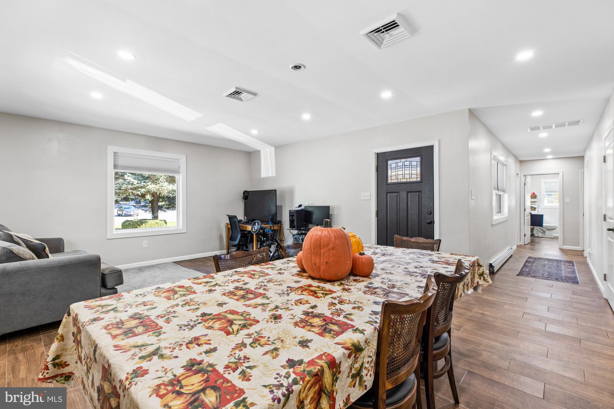 459 Egg Harbor Road Sewell, NJ 08080 - Photo 9 of 32