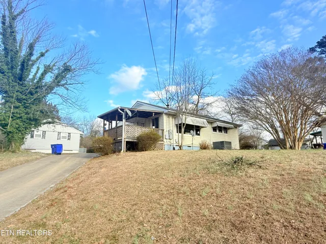$215,000 | 118 Potomac Circle, Oak Ridge, TN 37830