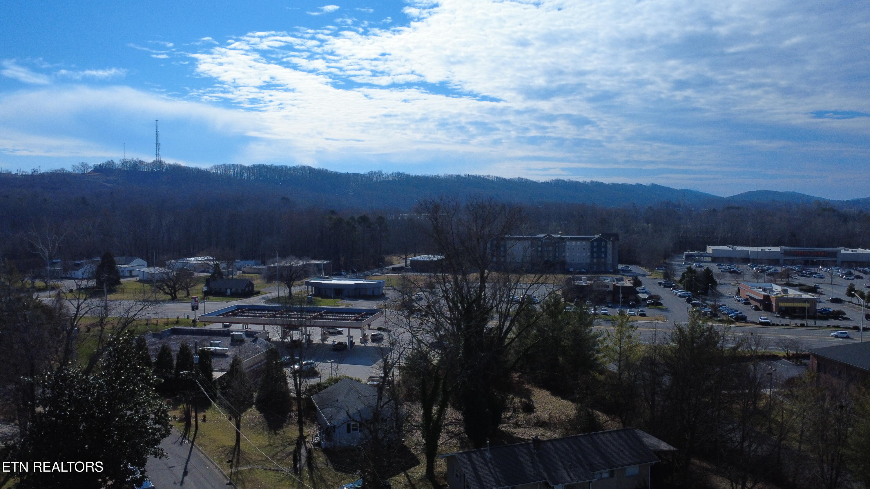 118 Potomac Circle Oak Ridge, TN 37830 - Photo 26 of 26 DJI_0040