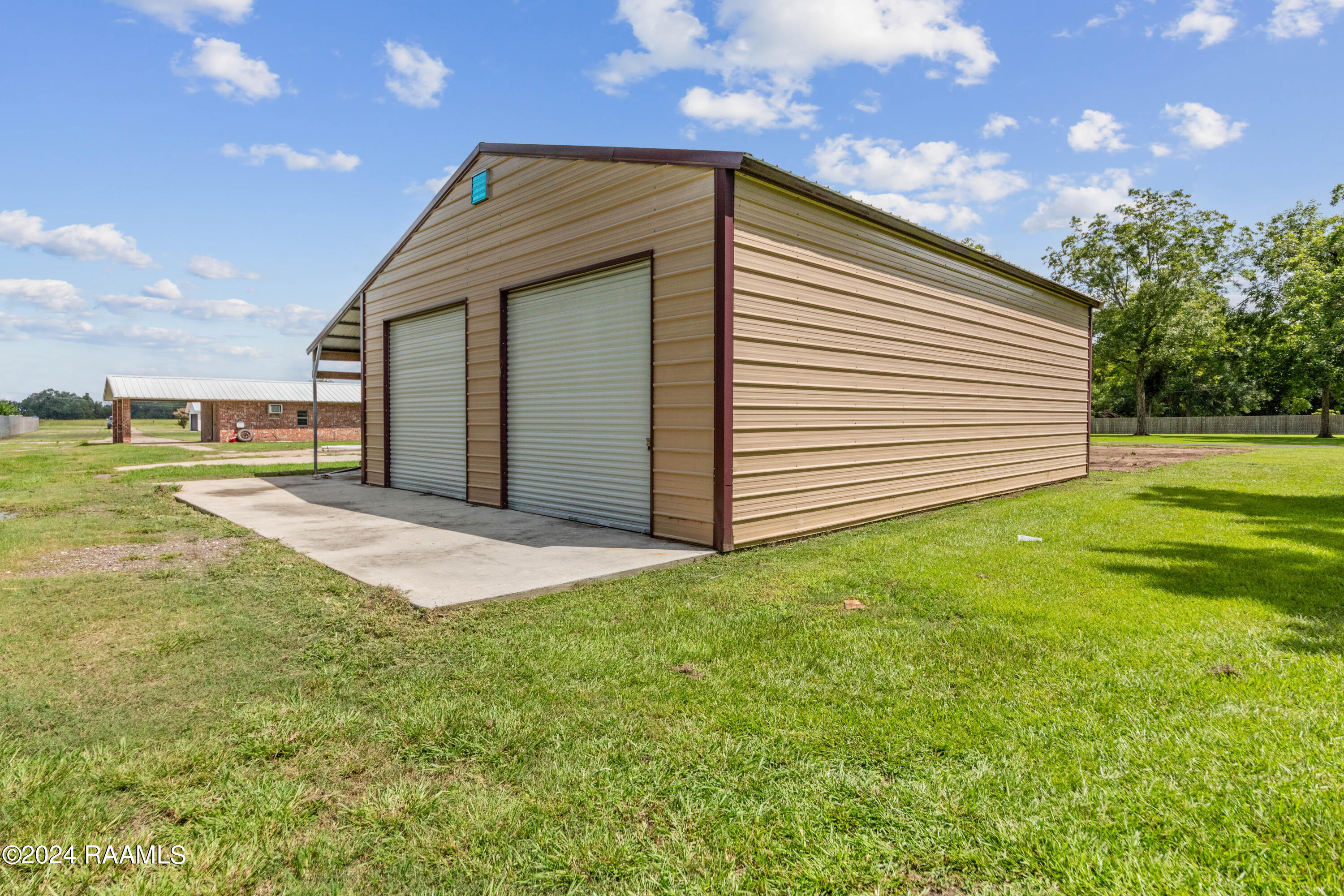 1315 Captain Cade Road New Iberia, LA 70560 - Photo 29 of 35 1315CaptainCade-8