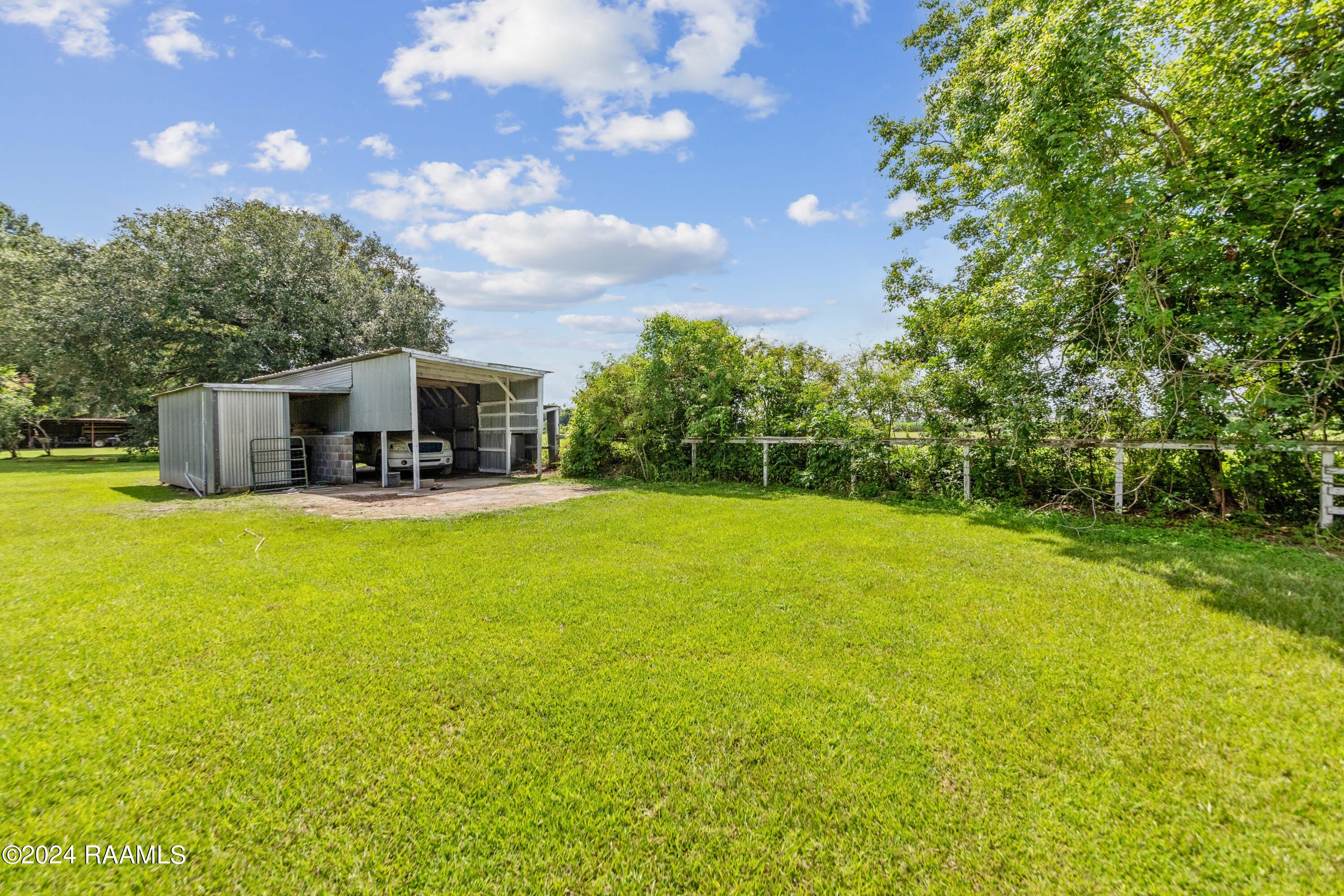 1315 Captain Cade Road New Iberia, LA 70560 - Photo 30 of 35 1315CaptainCade-6