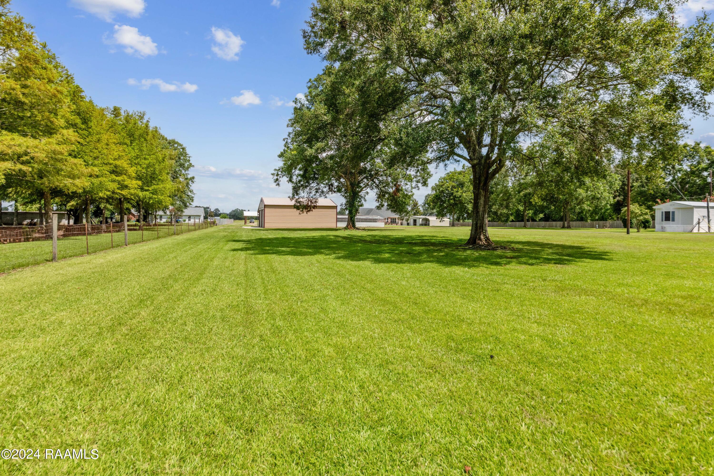 1315 Captain Cade Road New Iberia, LA 70560 - Photo 31 of 35 1315CaptainCade-7