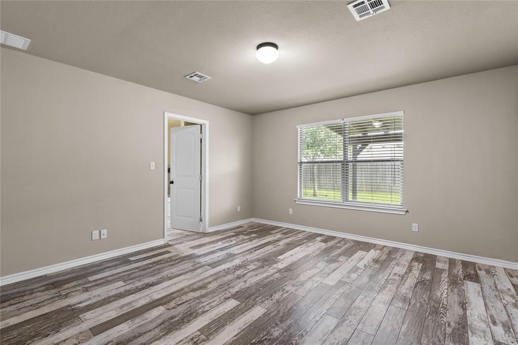 4204 Quail Run Road Sherman, TX 75092 - Photo 14 of 33