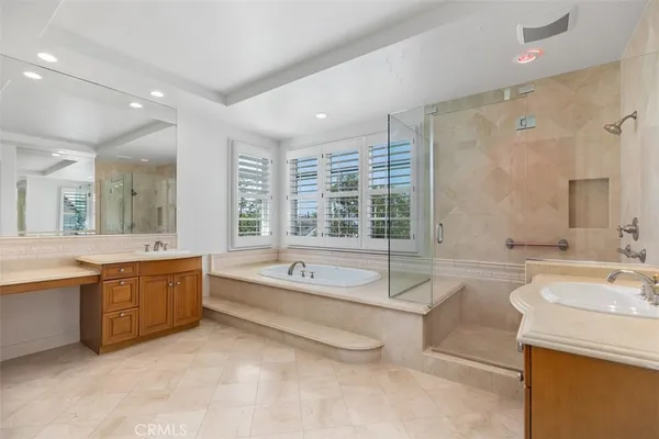 $18,999 | 17 Colonial Drive, Newport Beach, CA 92660