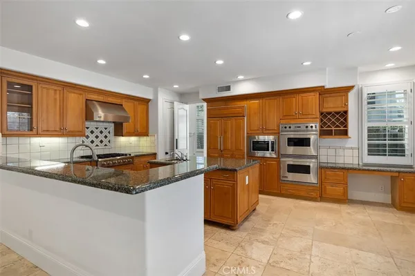 $18,999 | 17 Colonial Drive, Newport Beach, CA 92660