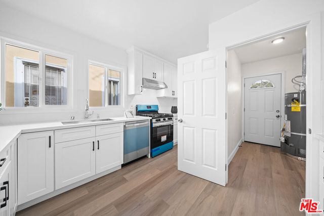 $1,399,000 | 1558 Hauser Boulevard, Los Angeles, CA 90019