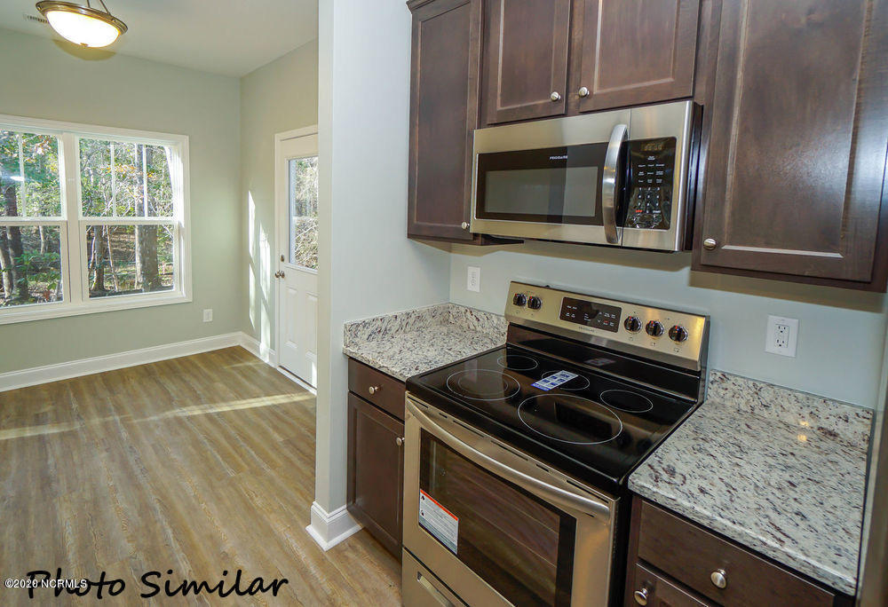 73 Owens Road Rocky Point, NC 28457 - Photo 5 of 13 Kitchen 2