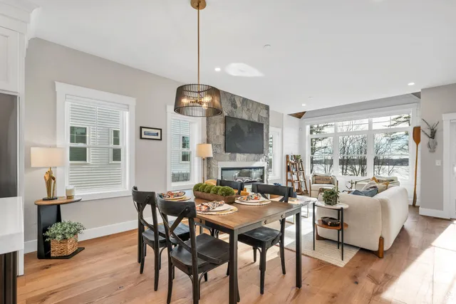 $930,000 | 60 White Oaks Road, Unit 18, Laconia, NH 03246