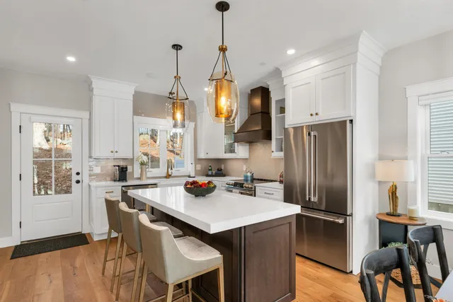 $930,000 | 60 White Oaks Road, Unit 18, Laconia, NH 03246