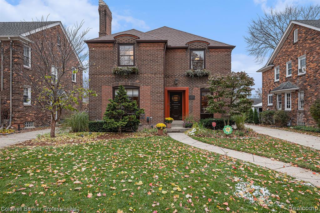 1358 Harvard Road Grosse Pointe Park, MI 48230 - Photo 2 of 52