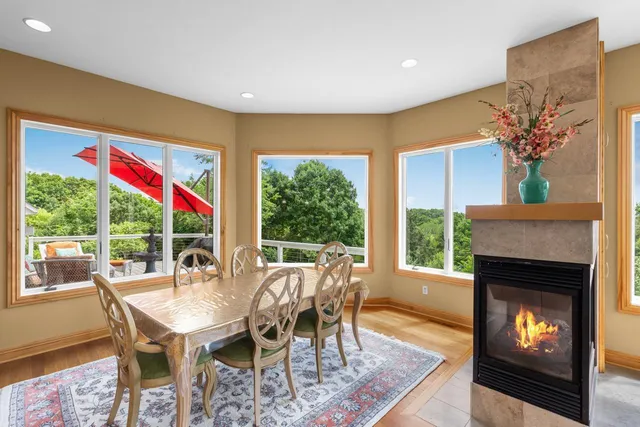 $1,585,000 | 19115 Vogel Farm Trail, Eden Prairie, MN 55347