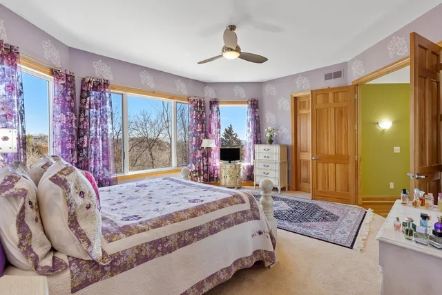 $1,585,000 | 19115 Vogel Farm Trail, Eden Prairie, MN 55347