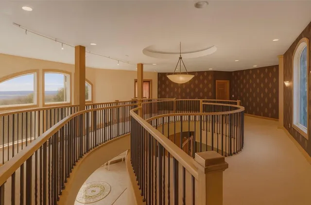 $1,585,000 | 19115 Vogel Farm Trail, Eden Prairie, MN 55347