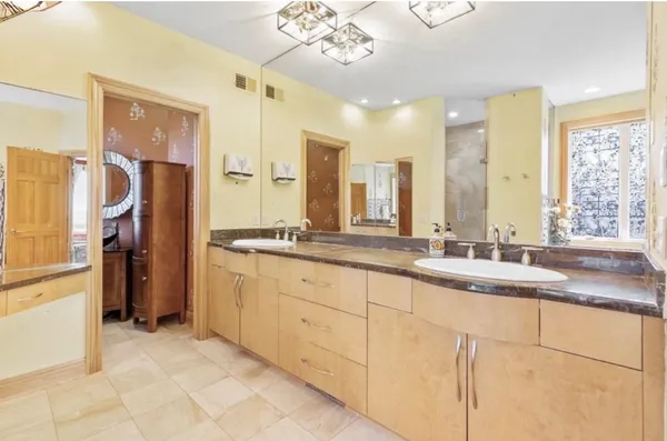 $1,549,000 | 19115 Vogel Farm Trail, Eden Prairie, MN 55347