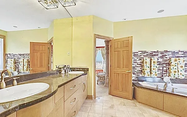 $1,549,000 | 19115 Vogel Farm Trail, Eden Prairie, MN 55347