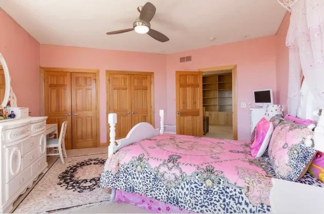 $1,585,000 | 19115 Vogel Farm Trail, Eden Prairie, MN 55347