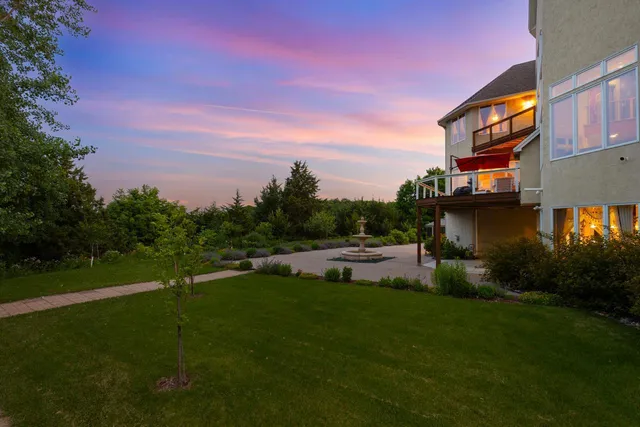 $1,585,000 | 19115 Vogel Farm Trail, Eden Prairie, MN 55347