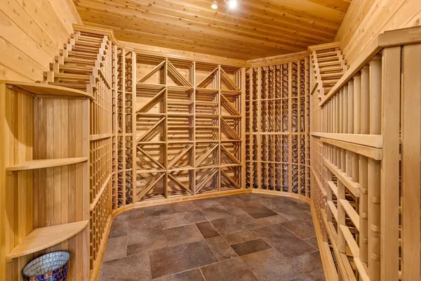 $1,549,000 | 19115 Vogel Farm Trail, Eden Prairie, MN 55347