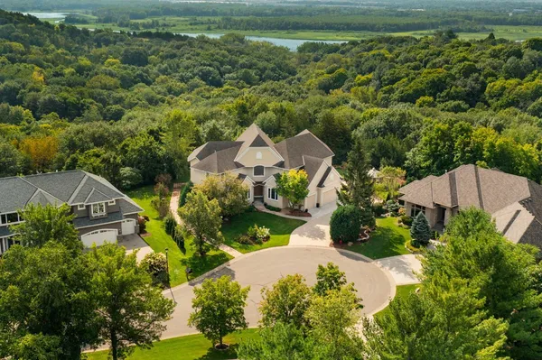 $1,549,000 | 19115 Vogel Farm Trail, Eden Prairie, MN 55347