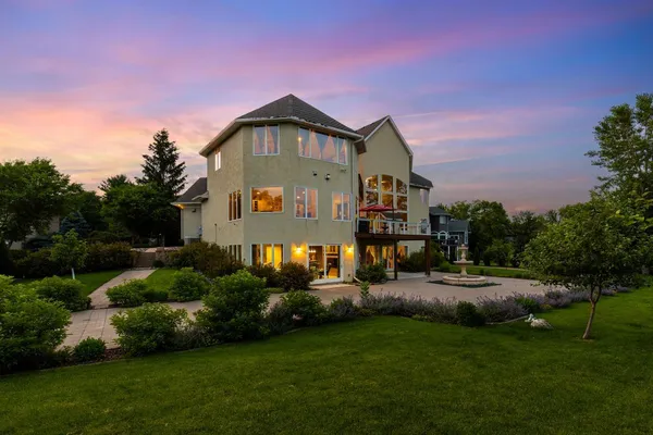 $1,549,000 | 19115 Vogel Farm Trail, Eden Prairie, MN 55347
