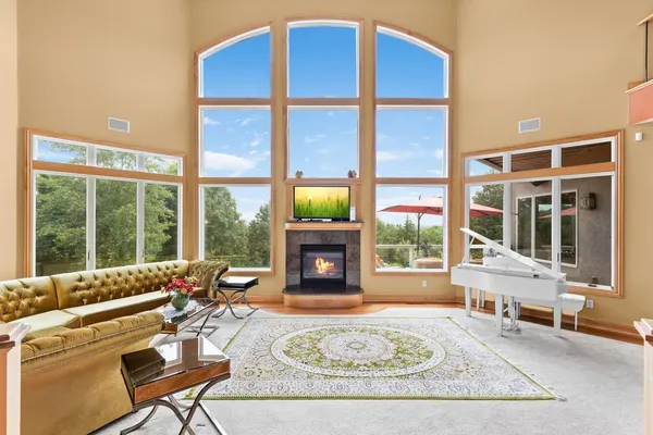 $1,549,000 | 19115 Vogel Farm Trail, Eden Prairie, MN 55347