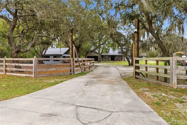$990,000 | 1785 Sundance Drive, St. Cloud, FL 34771