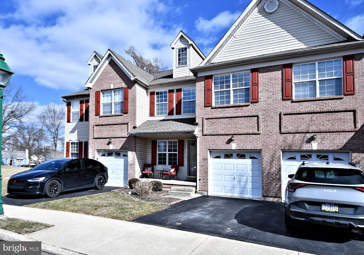 123 Raintree Crossing Hatfield, PA 19440 - Photo 2 of 50 Gallery Image 2