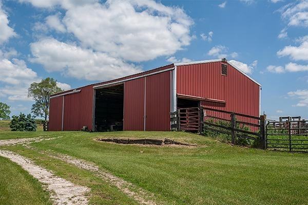 7215 Sharon Hollow Road Manchester, MI 48158 - Photo 5 of 10 Photo 5