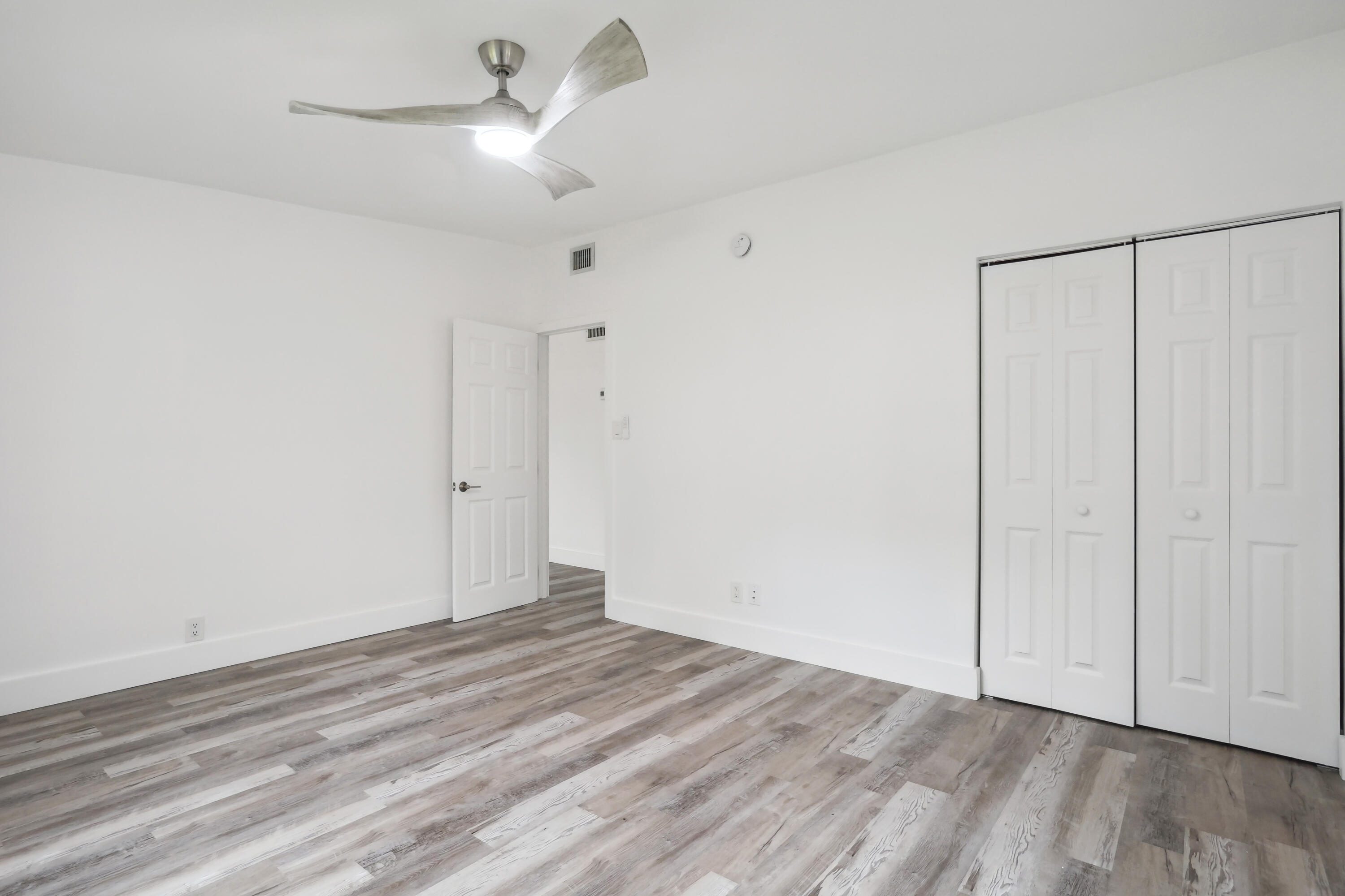 161 Northeast 15th Terrace Boca Raton, FL 33431 - Photo 12 of 17 image00047