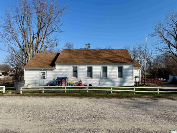 $45,000 | 108 North Madison Street, Clayton, IL 62324