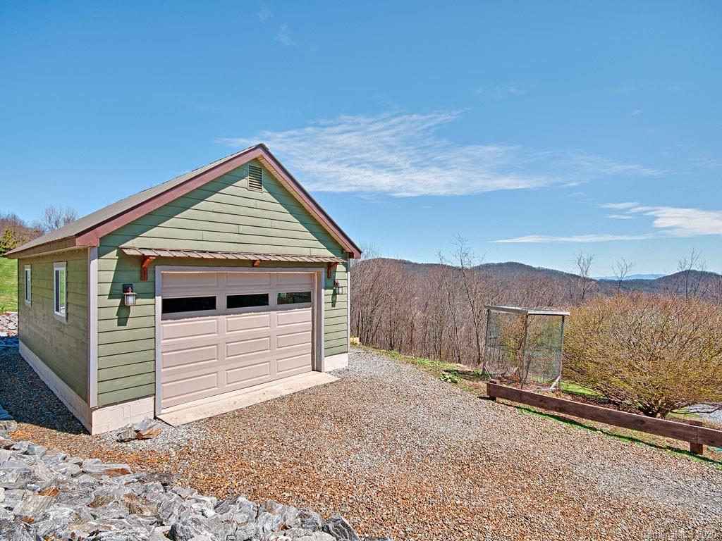 65 Pioneer Ridge Road Canton, NC 28716 - Photo 27 of 36
