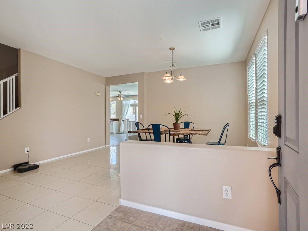 8920 Rendon Street Las Vegas, NV 89143 - Photo 4 of 28