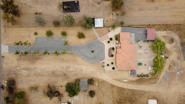 $799,900 | 23452 Road 20, Chowchilla, CA 93610