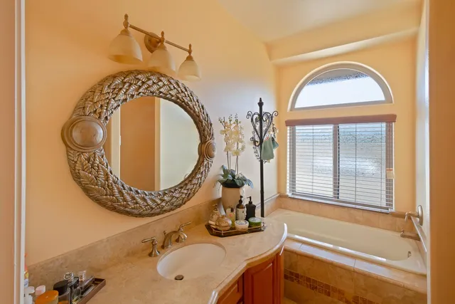 $799,900 | 23452 Road 20, Chowchilla, CA 93610