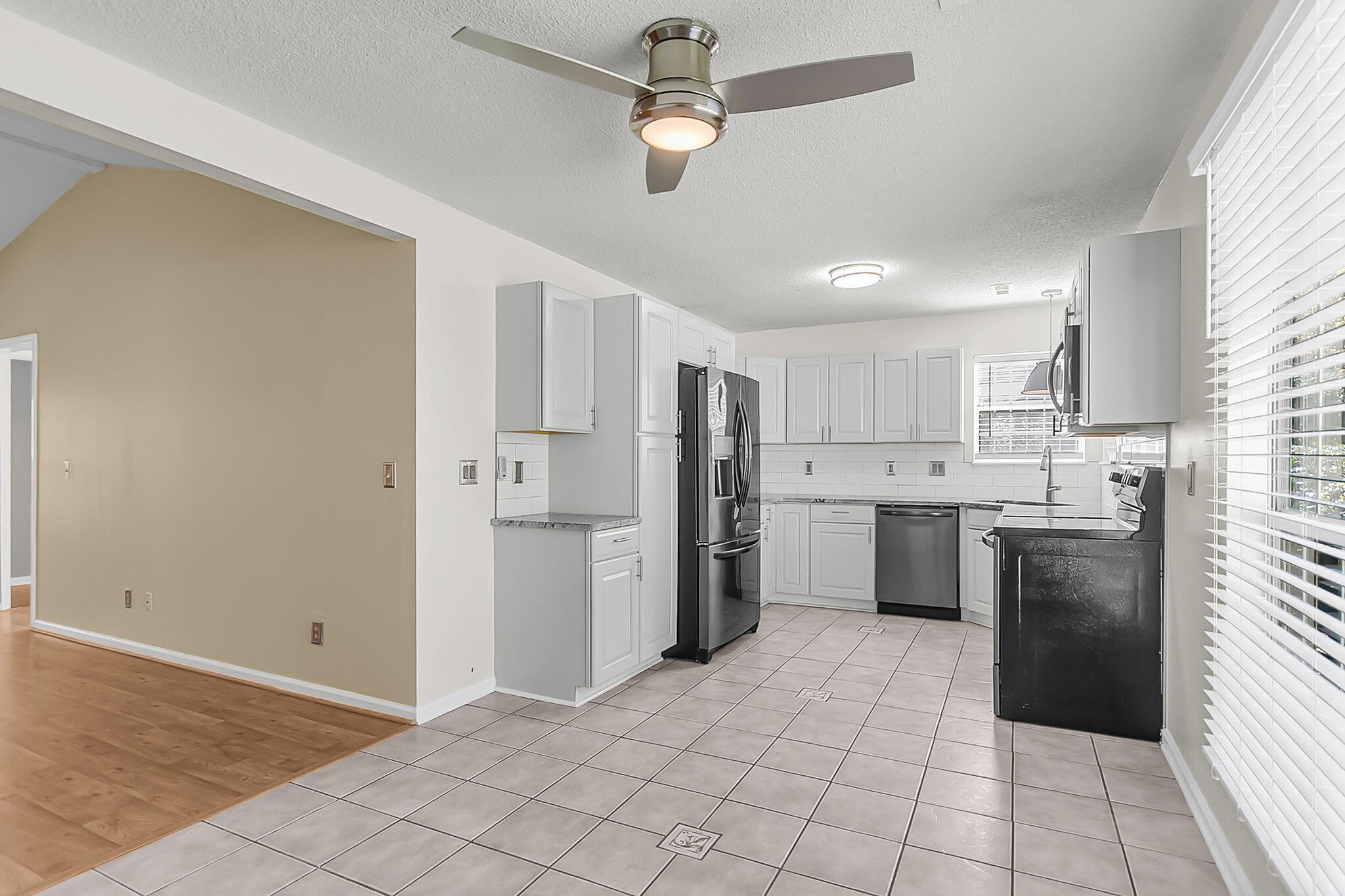 102 Westerly Place Goose Creek, SC 29445 - Photo 10 of 32 CREM - 102 Westerly-29