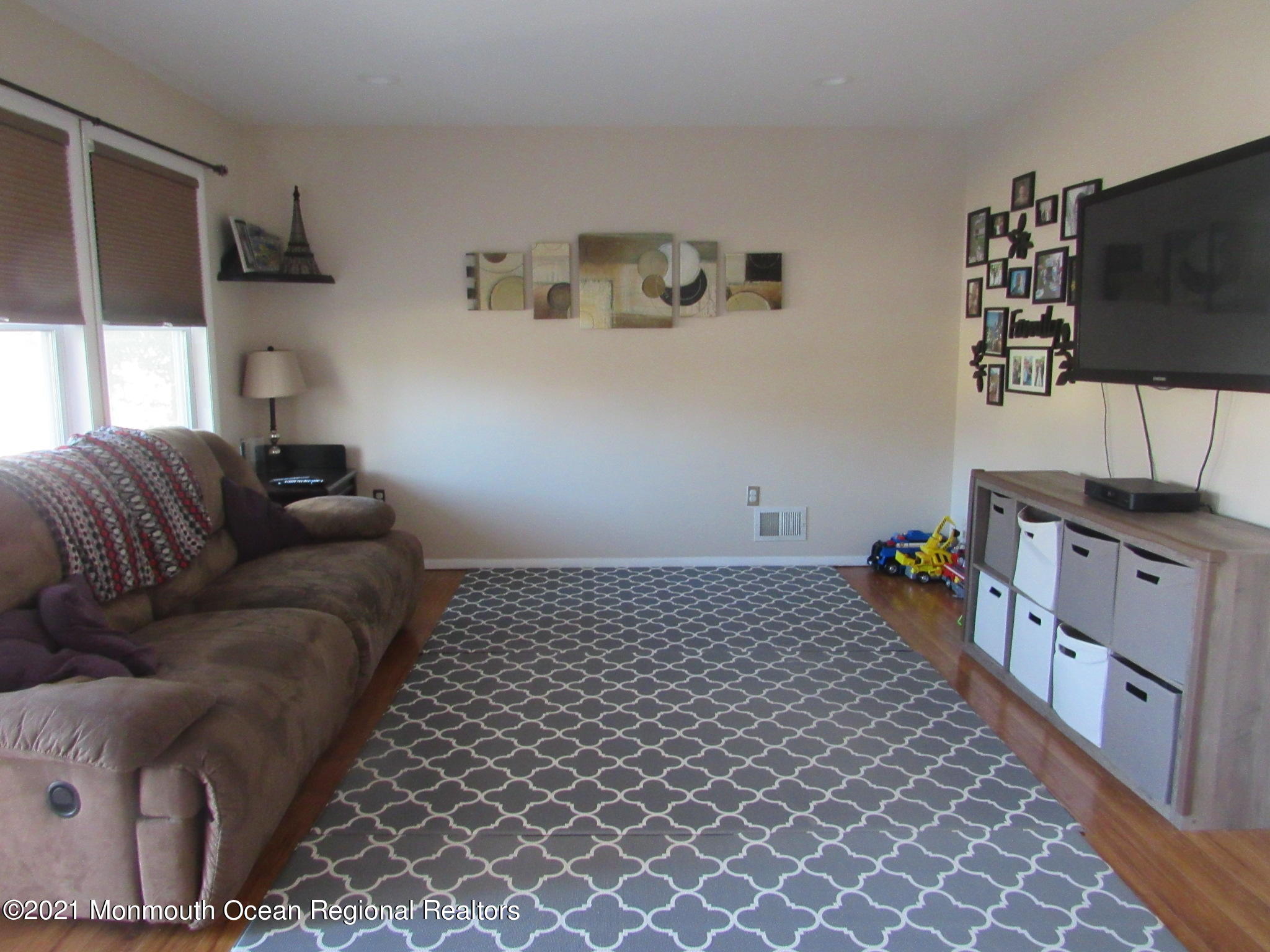 48 Pierson Road Toms River, NJ 08753 - Photo 5 of 13 IMG_0020