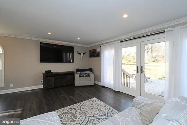 $570,000 | 2360 North Parkview Drive, Norristown, PA 19403