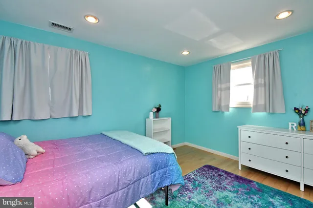 $570,000 | 2360 North Parkview Drive, Norristown, PA 19403